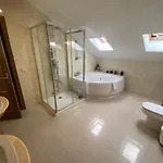 A Casa De Sisan